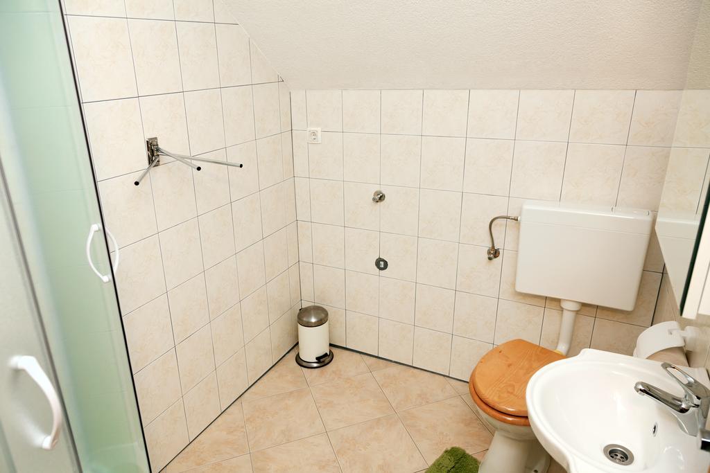 Apartment Ines Smoljanac Bagian luar foto