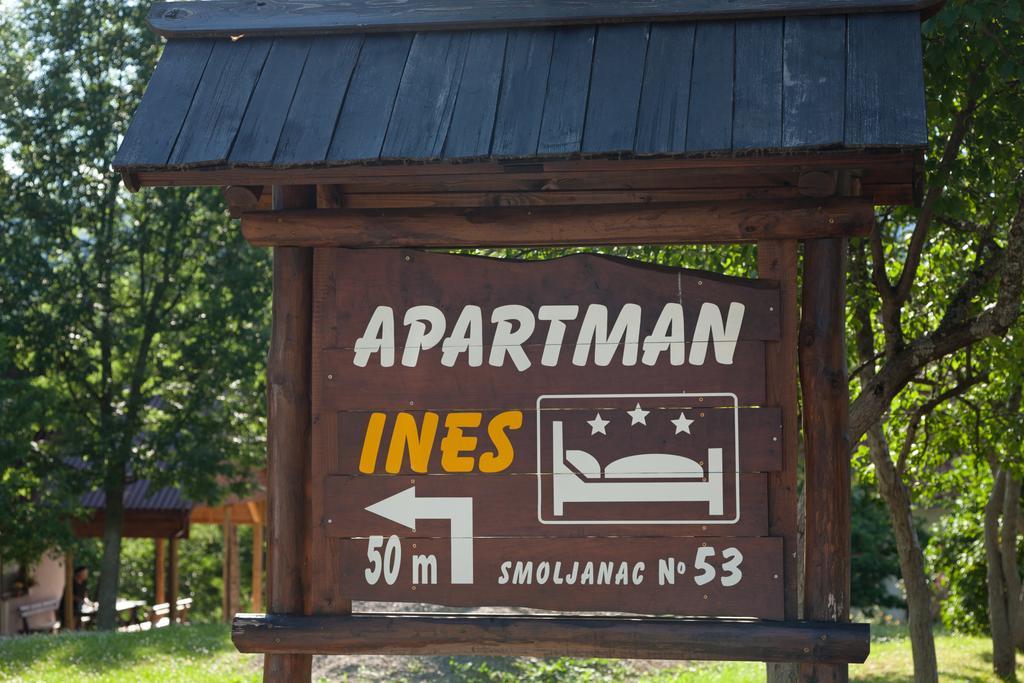 Apartment Ines Smoljanac Bagian luar foto