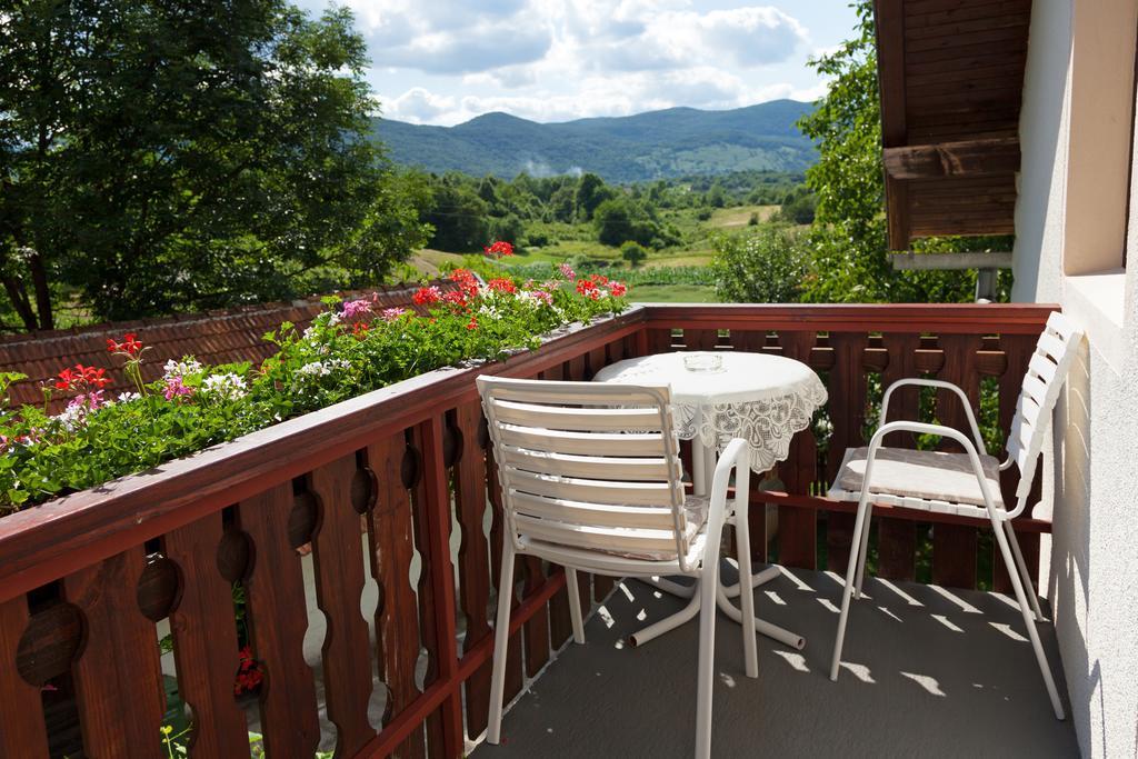 Apartment Ines Smoljanac Bagian luar foto